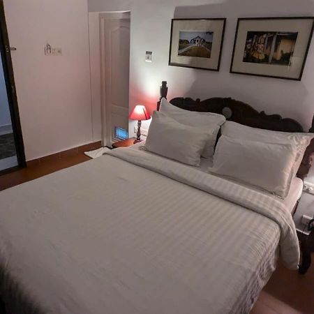 Mai House Heritage Hotel Fort Kochi Bagian luar foto