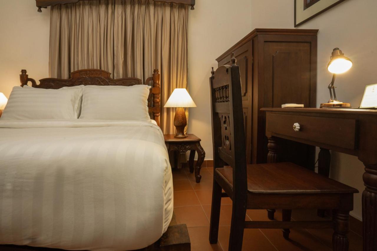 Mai House Heritage Hotel Fort Kochi Bagian luar foto