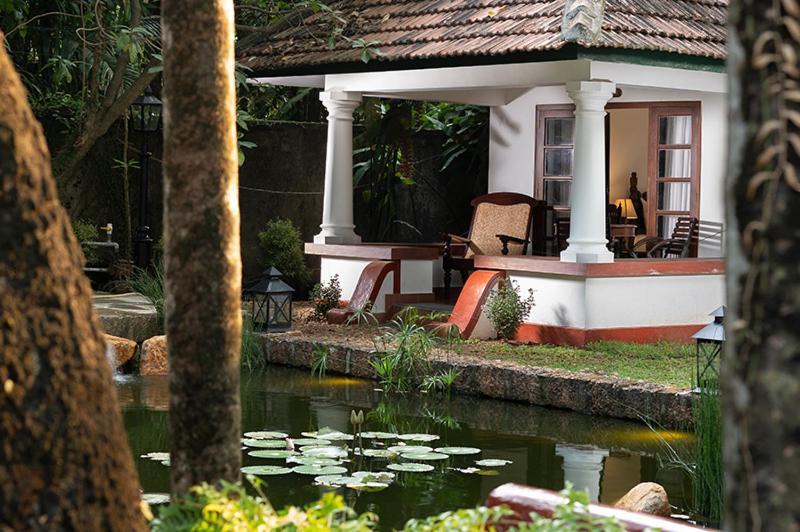 Mai House Heritage Hotel Fort Kochi Bagian luar foto
